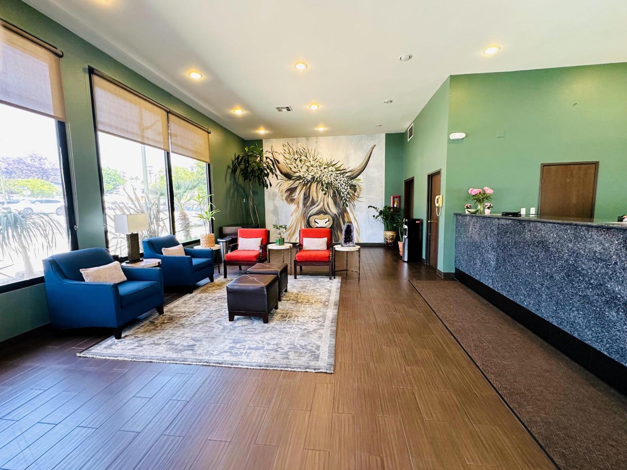 Inn The Hills Eagle Rock - Near Old Town Pasadena 2*